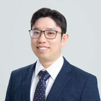 Foto Dr. Dr Wong Yen Shen