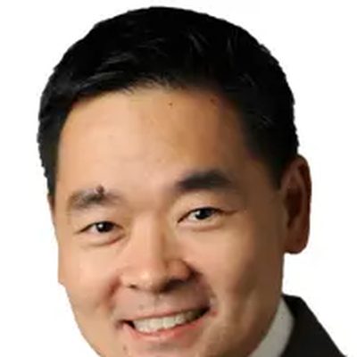 Foto Dr Barrie Tan Yau Boon