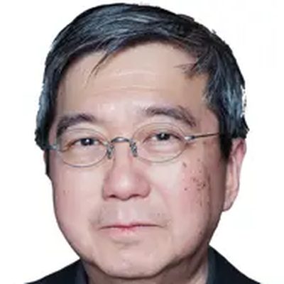 Foto Dr Gwee Kok Ann