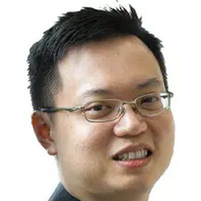 Foto Dr Koh Hong Yi