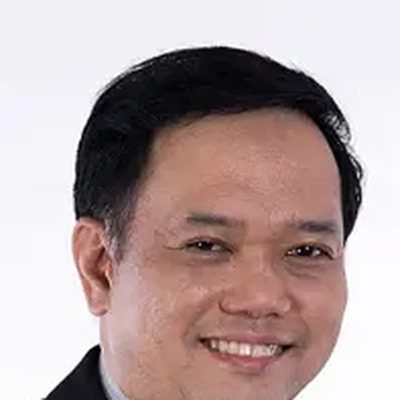 Foto Dr Lim Yen Teak Victor