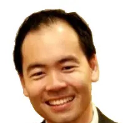 Foto Dr Tan Yau Min Gerald