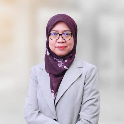 Foto Dr. Risdhawati Hassan