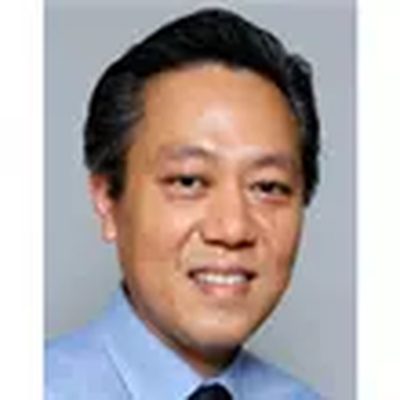 Foto Dr Neo Tee Khin