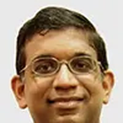 Foto Dr Pary Sivaraman