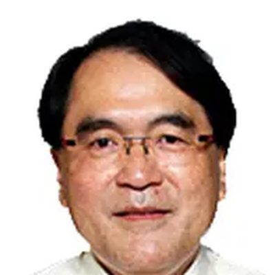 Foto Dr Wu Yik-Tian Akira
