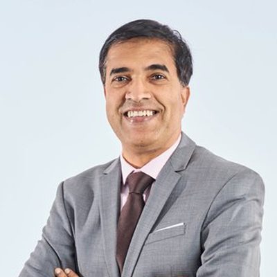 Foto Dr Seenivasagam Theruvenkidan Pillai