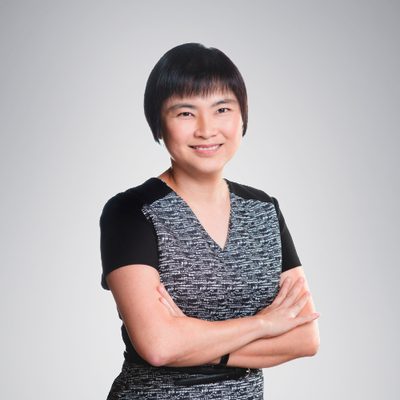 Foto Dr Lee Yin Yin